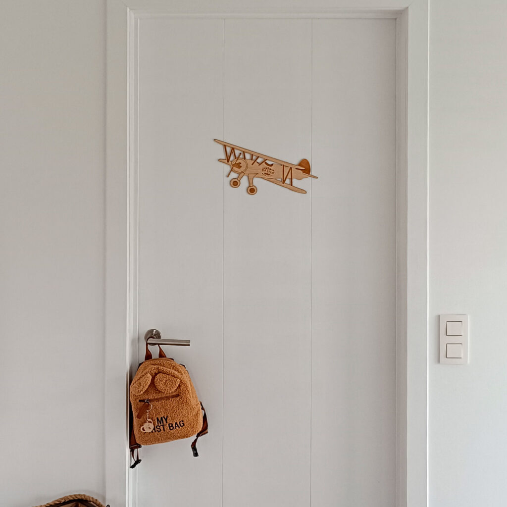 Décoration murale Avion Biplan personnalisée en bois pour chambre d'enfant, bébé, porte, couloir